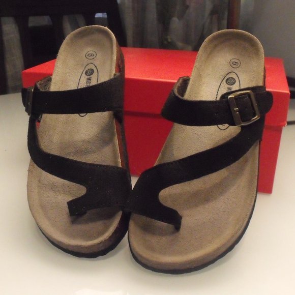 misty mountain jesus sandals "like berkensteins" size 6 - Picture 1 of 4